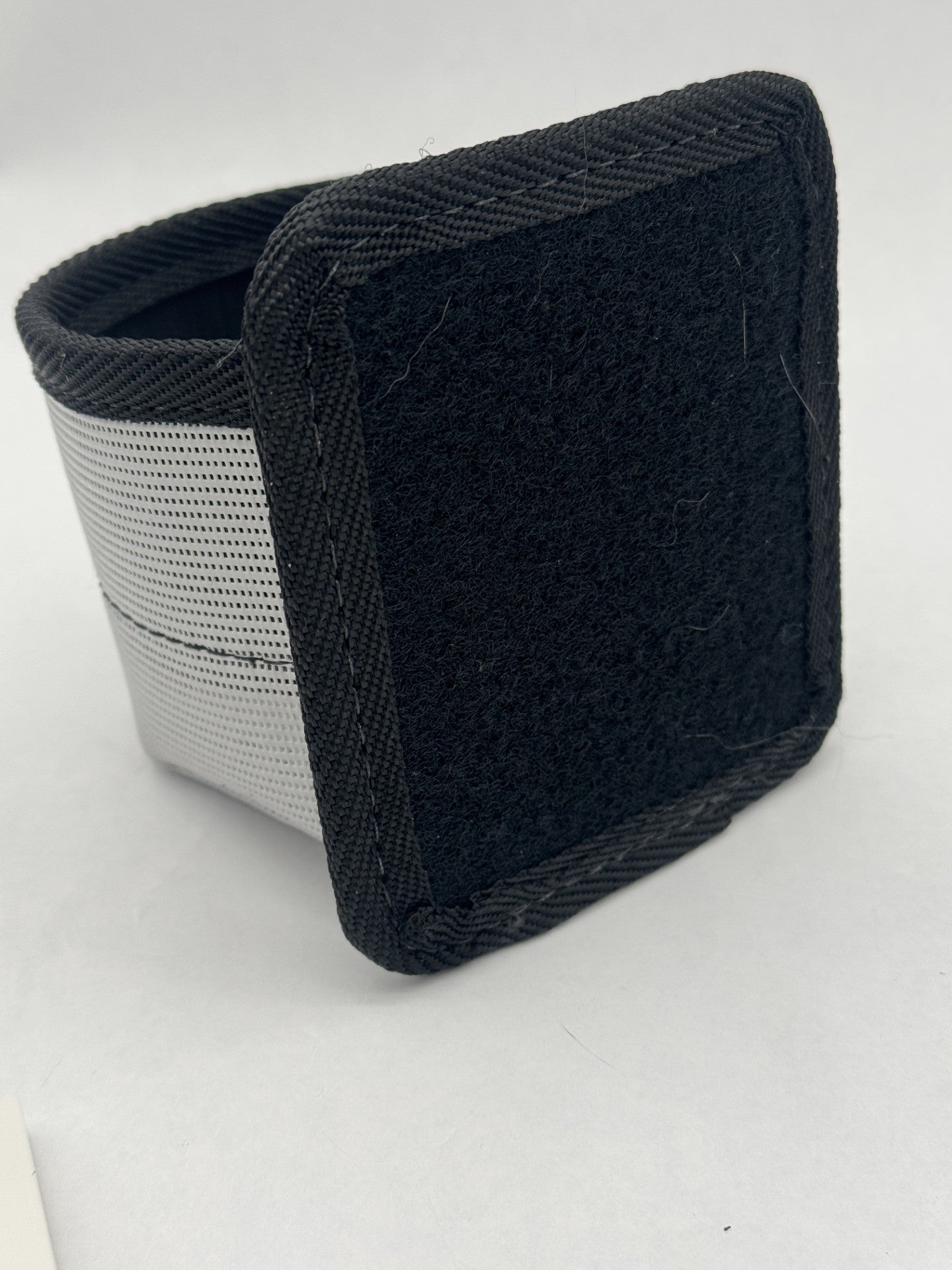 Sailboat Cup Holder – Marine PVC Mesh Drink Holder with Hook-and-Loop Backing (Light Gray)